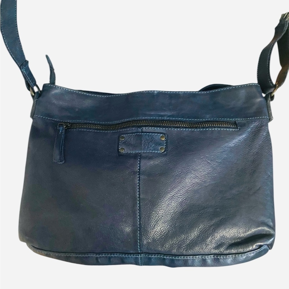 Blue Italian Leather Vera Pello-Blue Crossbody Bag With Slouchy Design View 3
